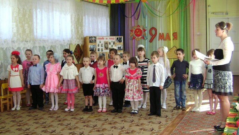 «Поклонимся великим тем годам»