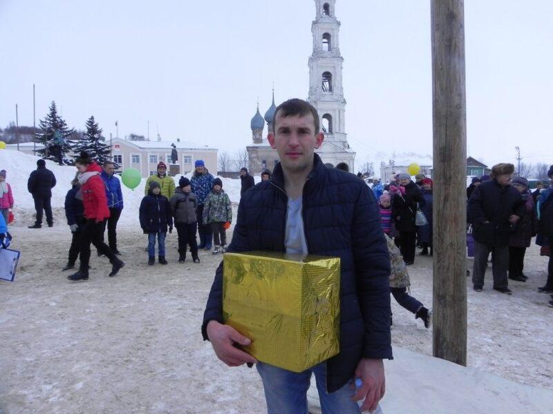 А.Марков после покорения столба