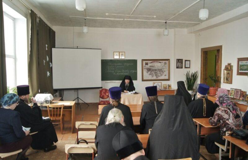 Епископ Иларион провел совещание, посвященное празднованию Дня славянской письменности и культуры
