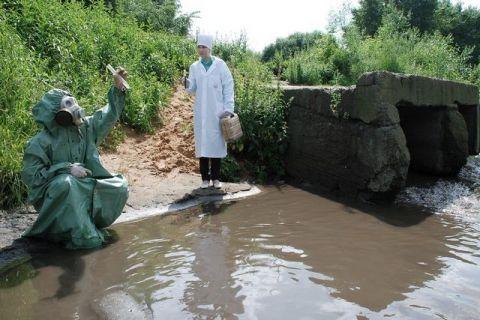 Реки грязные текут…