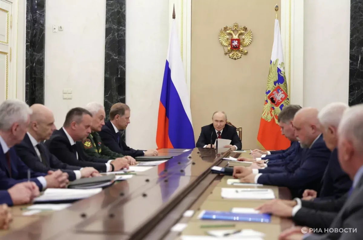 Путин взял под личный контроль снабжение регионов топливом